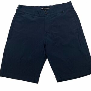 30 / travis mathew shorts